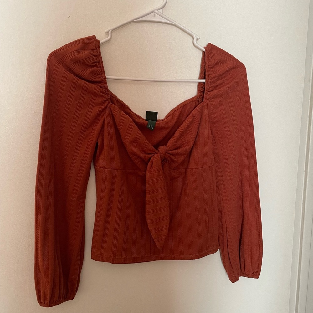 Orange top!